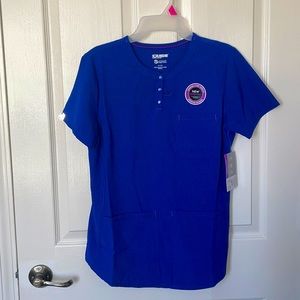 Women’s scrub top